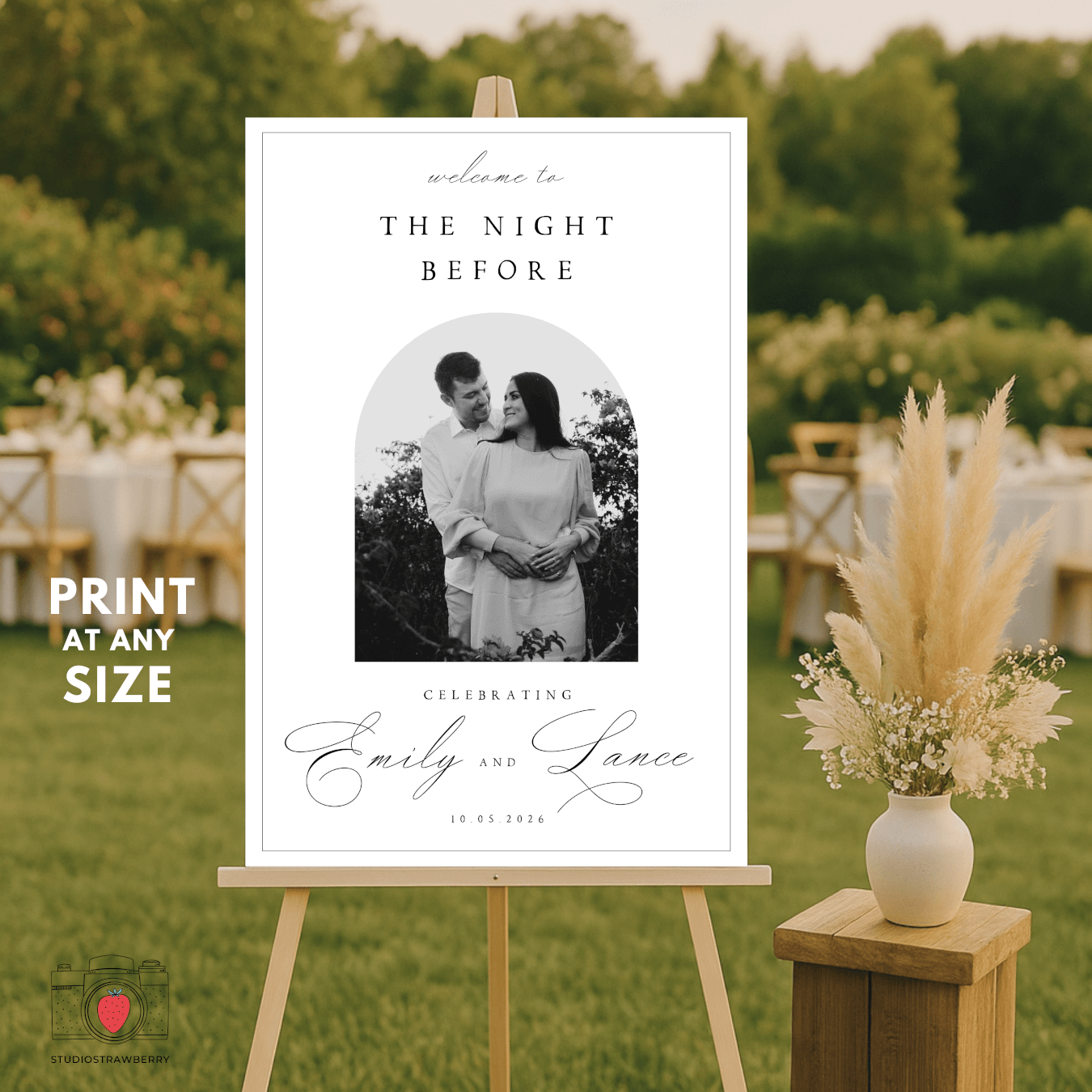 Wedding sign with elegant calligraphy and custom photo